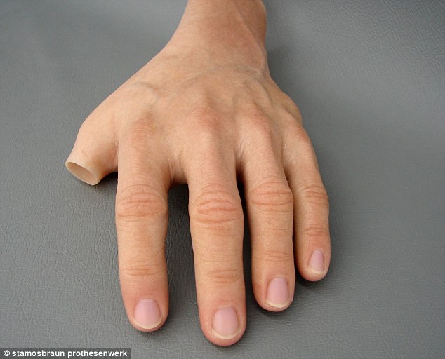 Немецкие дизайнеры создают удивительно реалистичные протезы из силикона