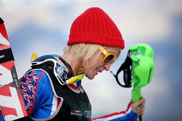 Самая ненавистная женщина Британии, самая быстрая лыжница на земле