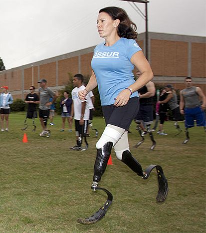 Джеми Голдман-Марсей, которая потеряла обе ноги, но не сдалась