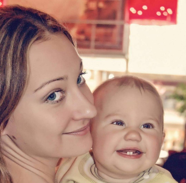 Тяжело потерять ногу. Ведь ноги – один из символов женской красоты