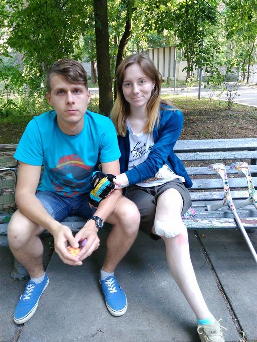 - Мы хотели, чтобы все прошло тихо, по-домашнему. На росписи были только вдвоем. 