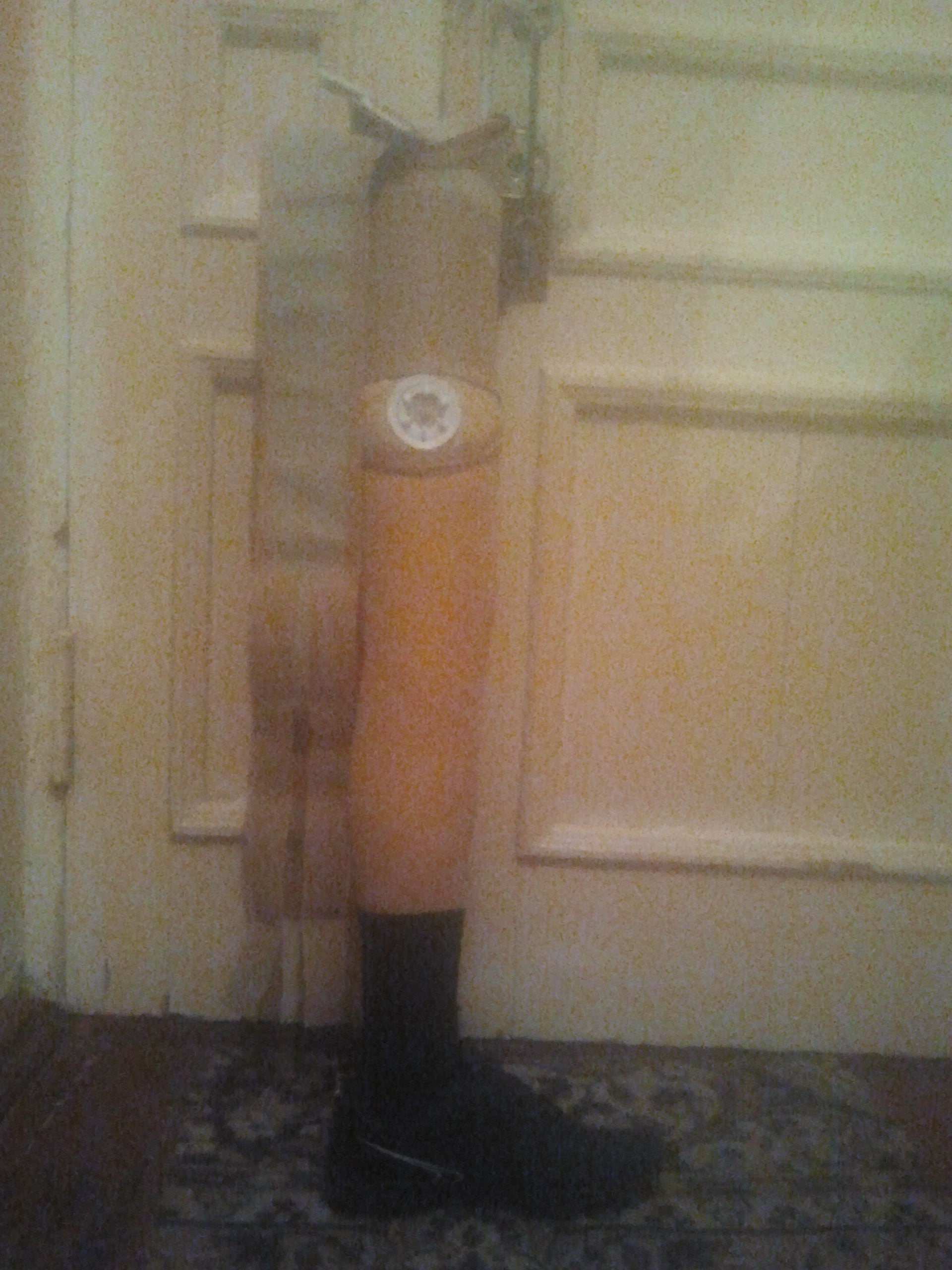 Продаю новый протез левого бедра