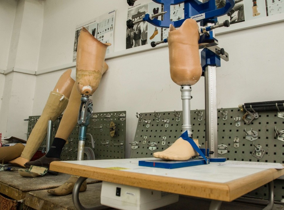 Протезы могут причинить вред тем, кто их использует