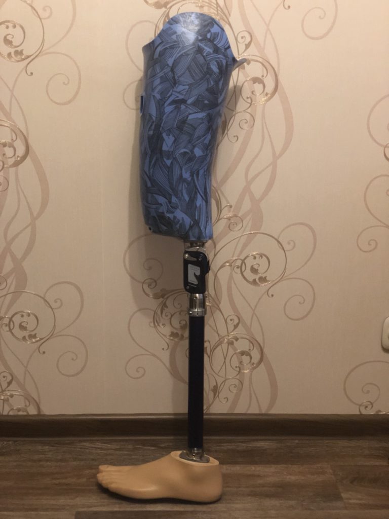 Продам протез ноги (левая)