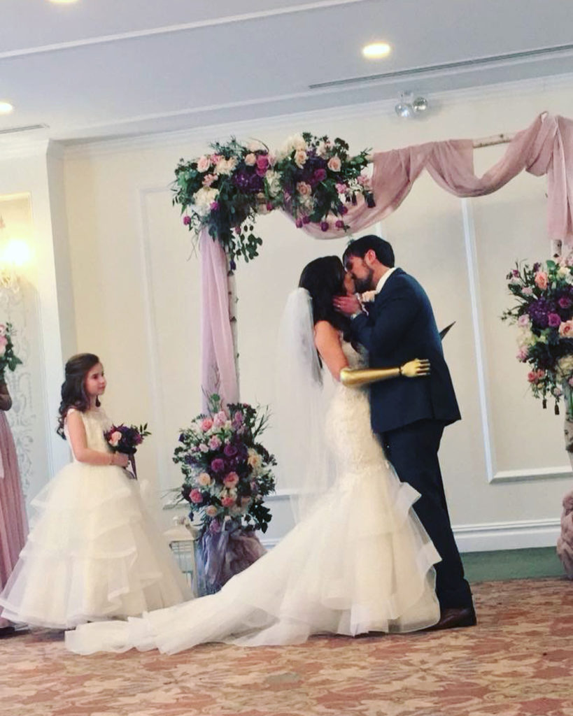 Невеста с золотой рукой