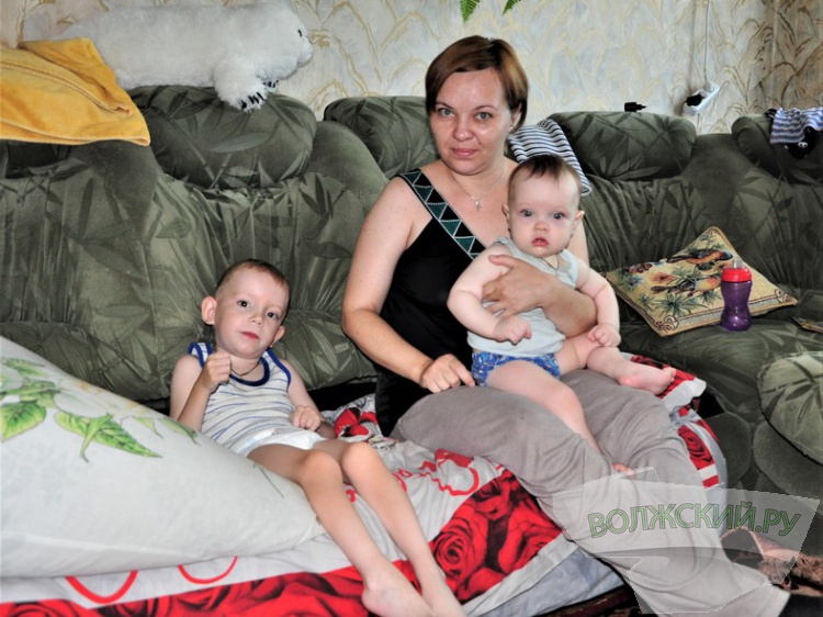 В Волжском мать-инвалид добивается выдачи нового чехла для протеза