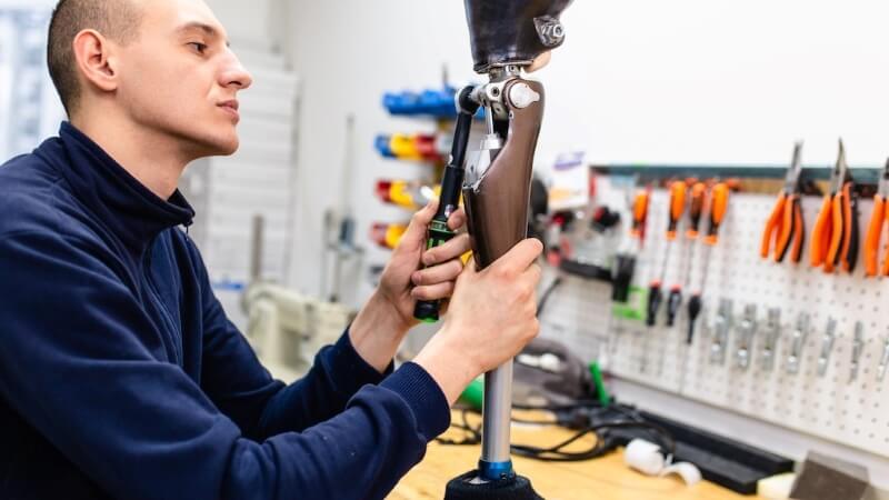 Протез ноги