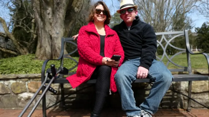 Знакомства с женщиной без ноги