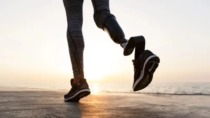 Протез ноги