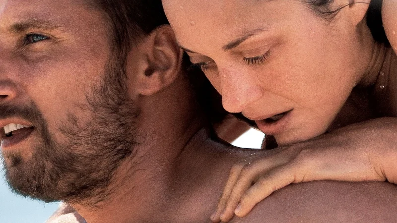 Rust and Bone (Ржавчина и кость) Марион Котийяр, Маттиас Шонартс