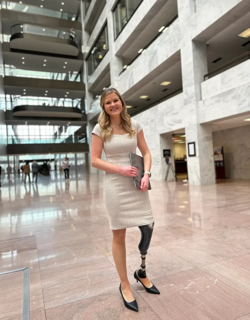 Ханна Сванкара с протезом — символ борьбы за права ампутантов