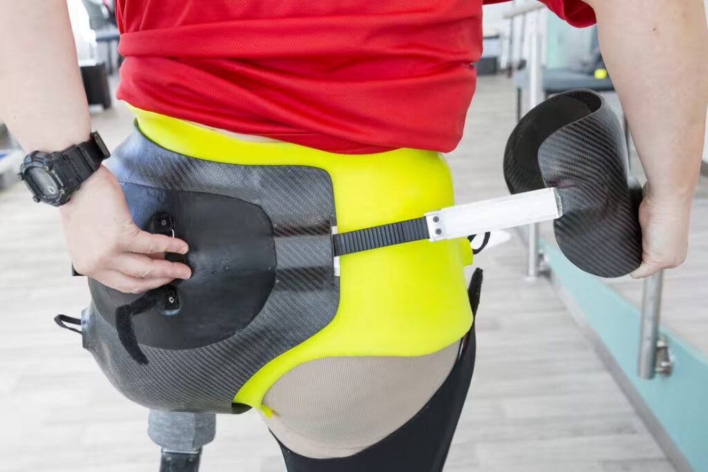 Двухсоставной тазовый сокет