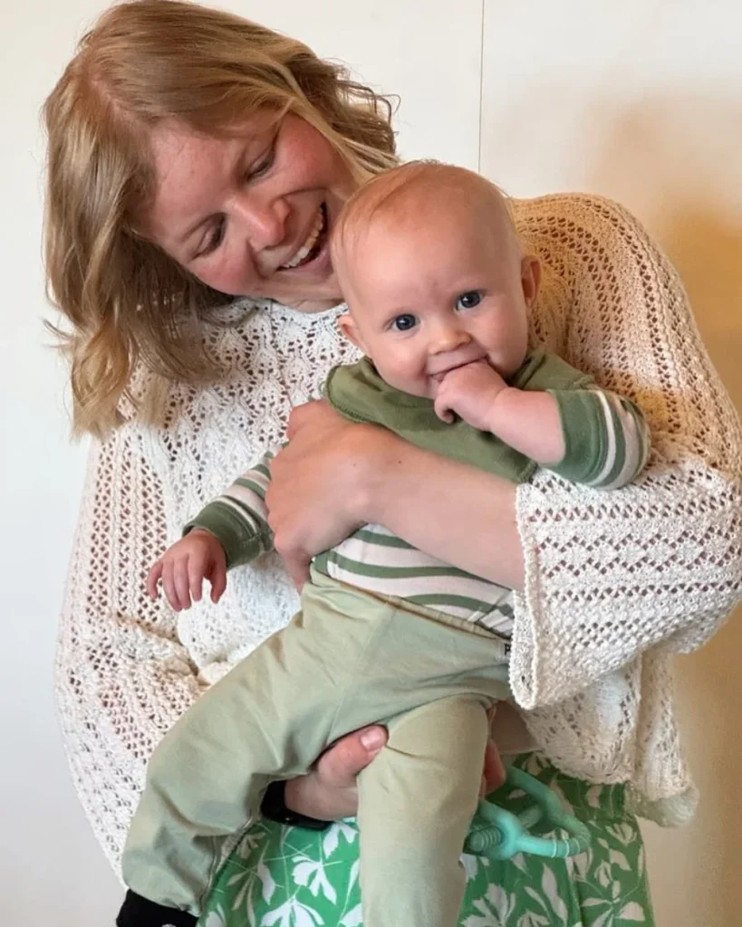 Малин Гердле с ребенком