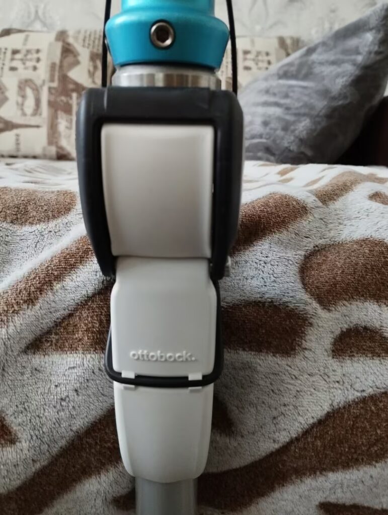 Протез бедра для купания (левый)