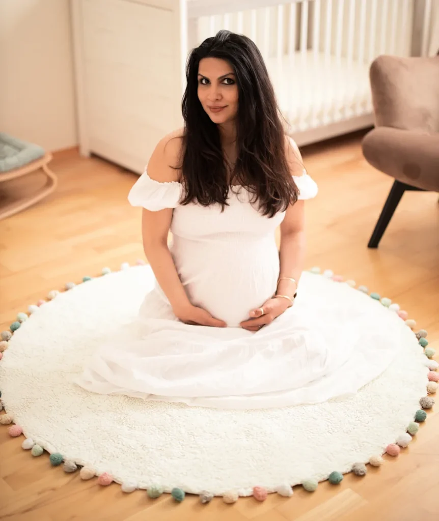 Материнство