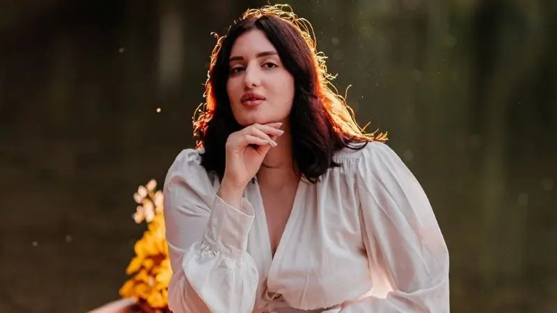 Алина Овчарова